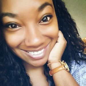 Meet your Posher, Gabrielle